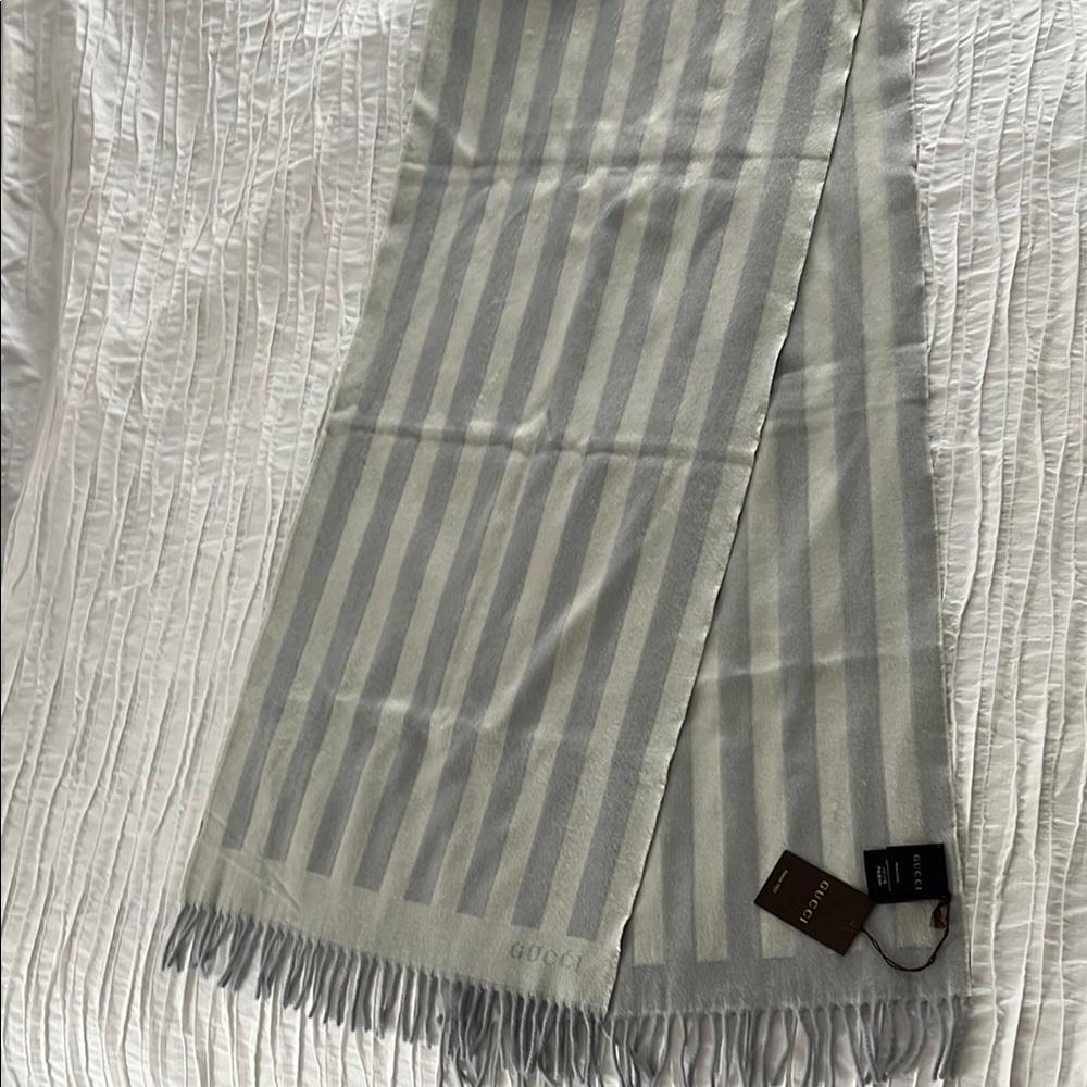 Gucci Gray Striped Scarf